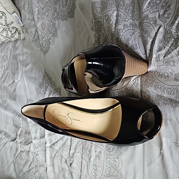 Jessica Simpson Patient Leather Peep Toe Wedges - Picture 5 of 5